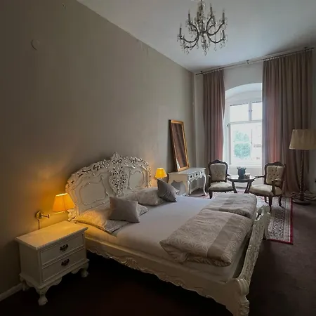 Csaky Palace 2 Апартаменты Братислава