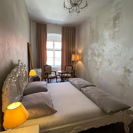 Csaky Palace 2 Апартаменты