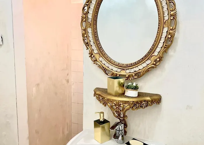 Csaky Palace 2 شقة *